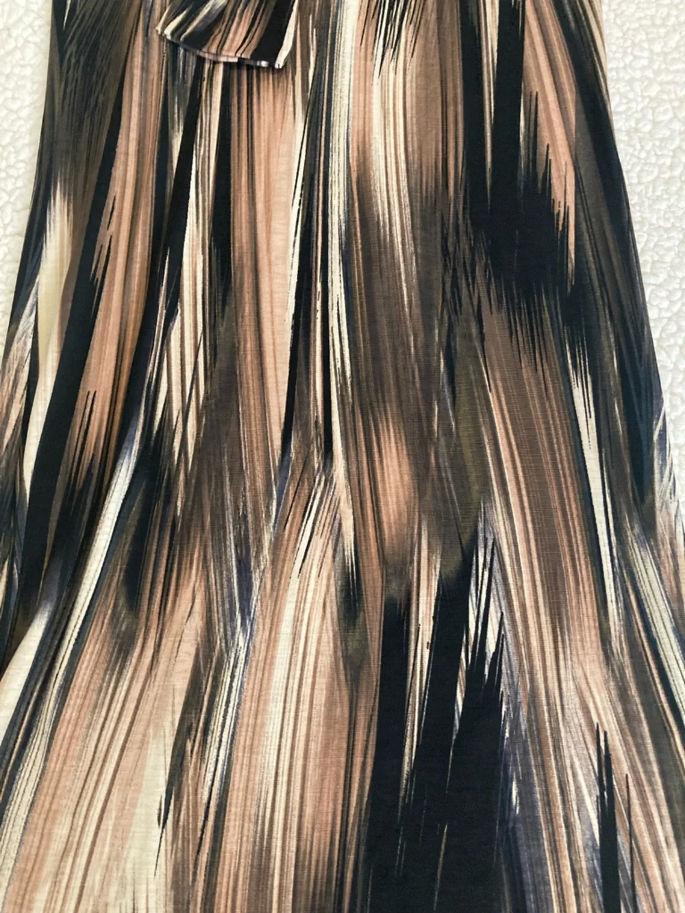 Long Sleeve Maxi Dress - Picture 4 of 6